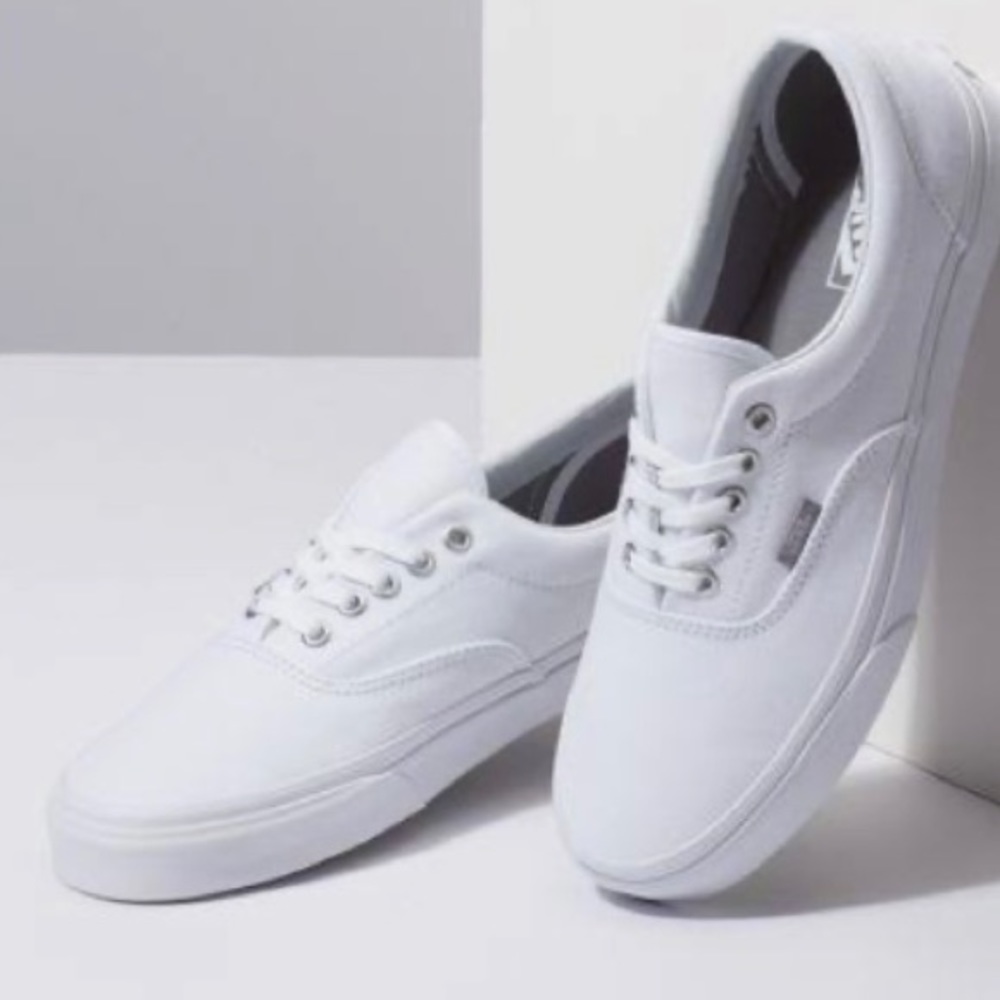 Vans ; white,new, in good condition , never used